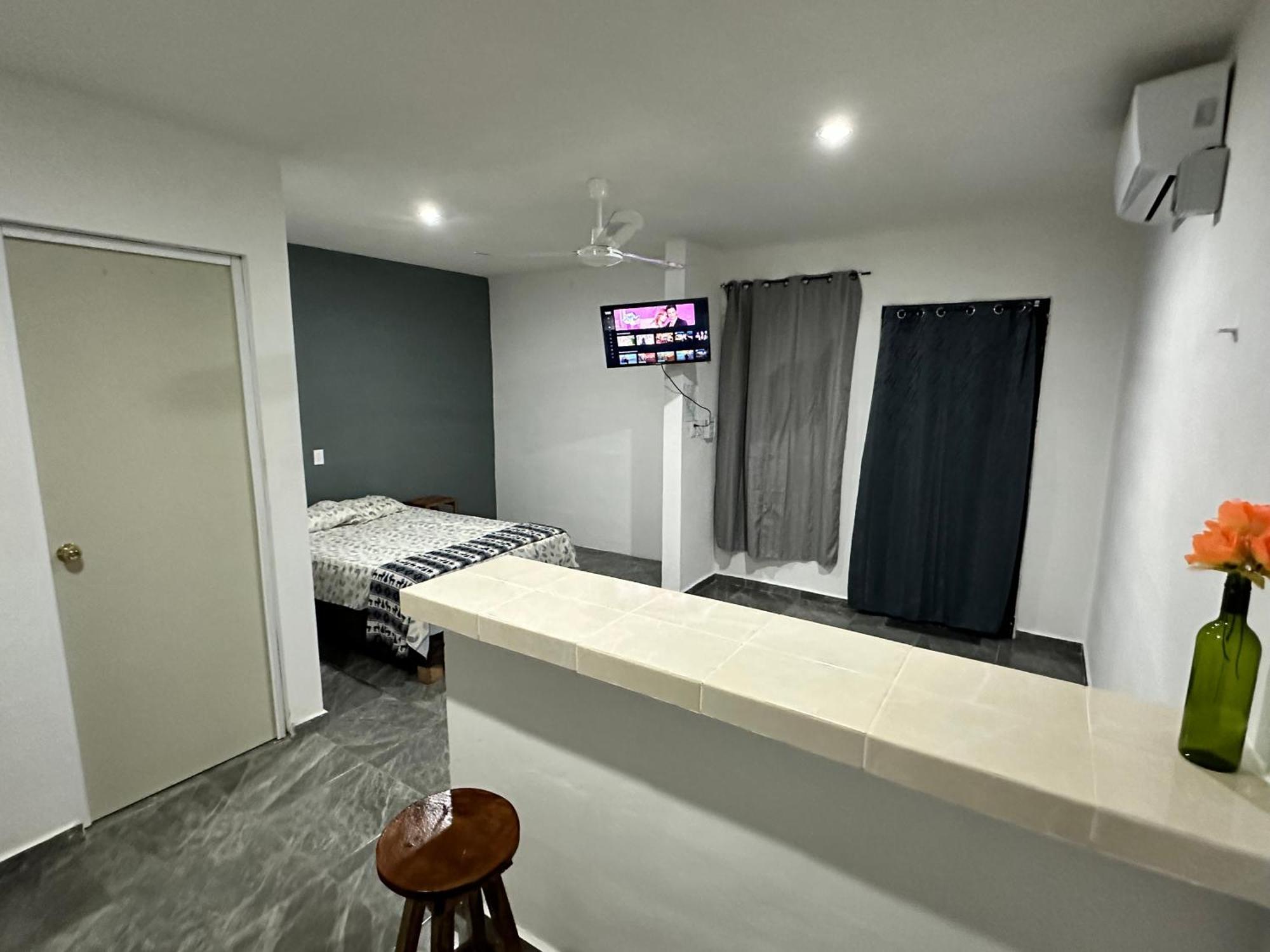 Appartamento Departamento 48 Street Valladolid  Esterno foto
