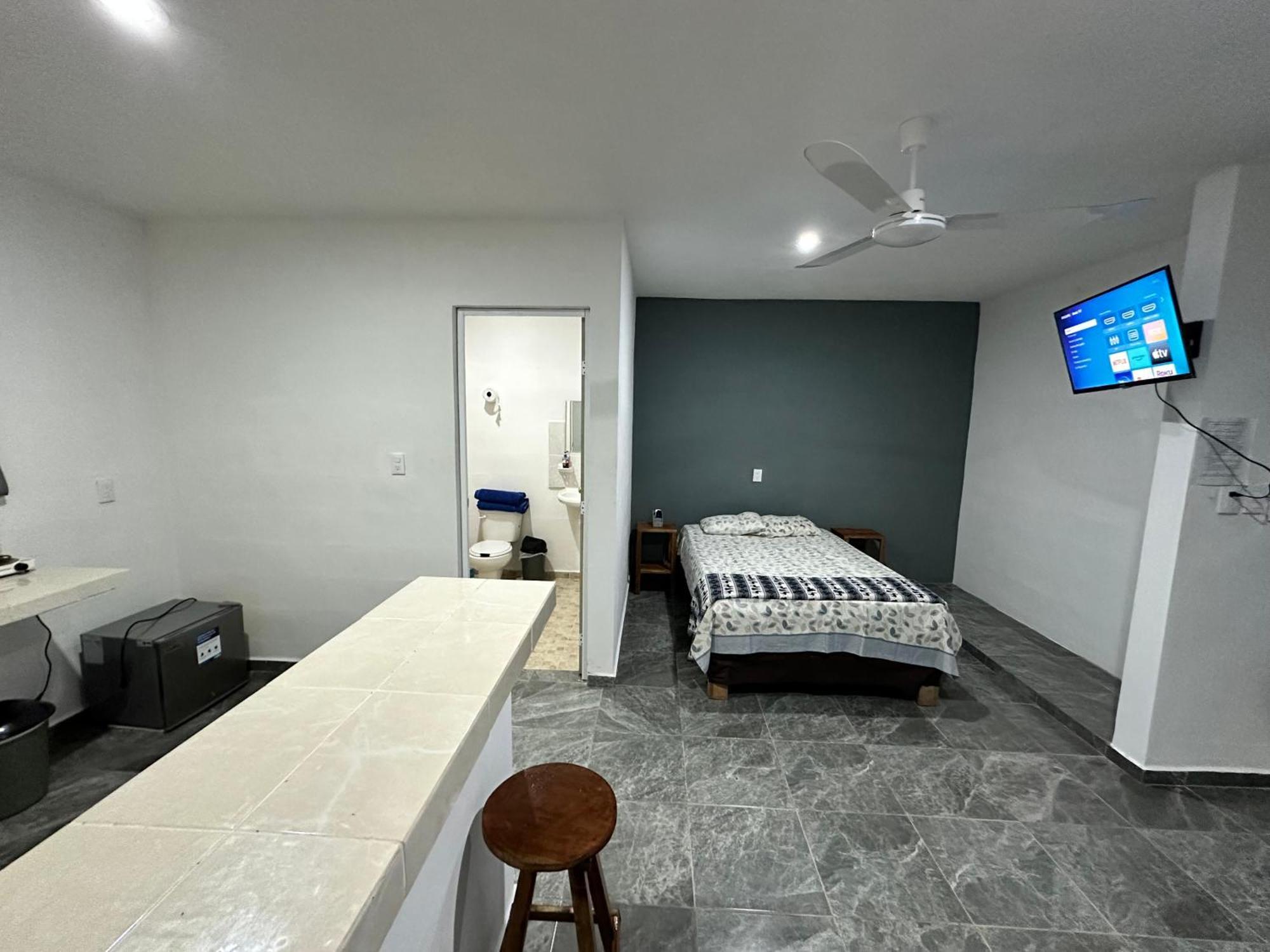 Appartamento Departamento 48 Street Valladolid  Esterno foto